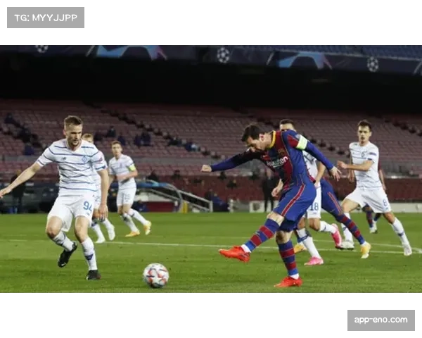 巴萨运动战与定位球均衡发展 进攻手段多元化解防守困局